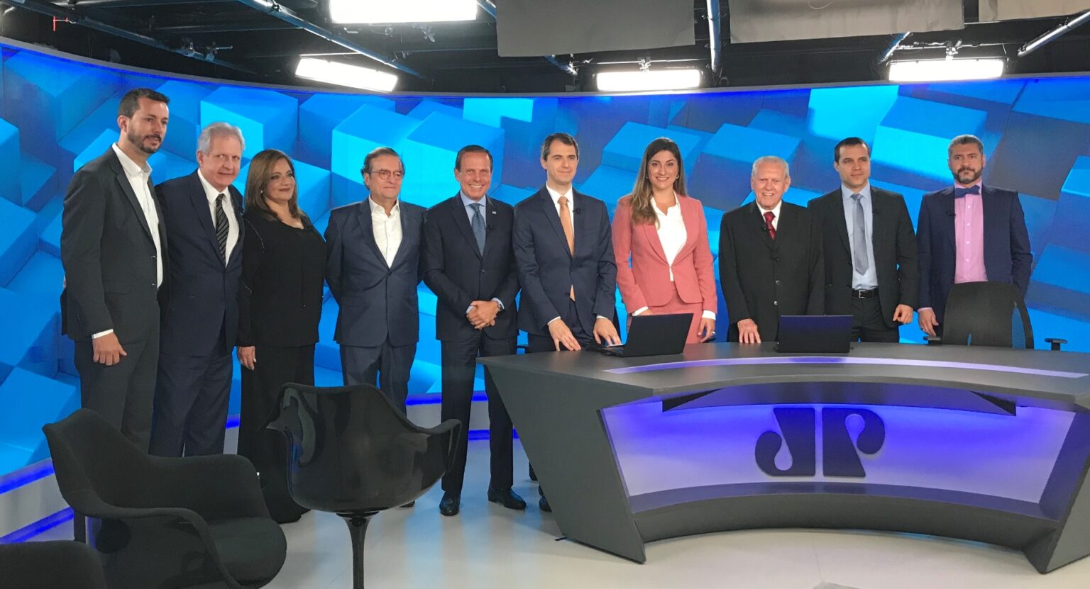 Jovem Pan Prepara Novo Canal De Tv Para Concorrer Com Globonews E Cnn Brasil Gláucia Lima 