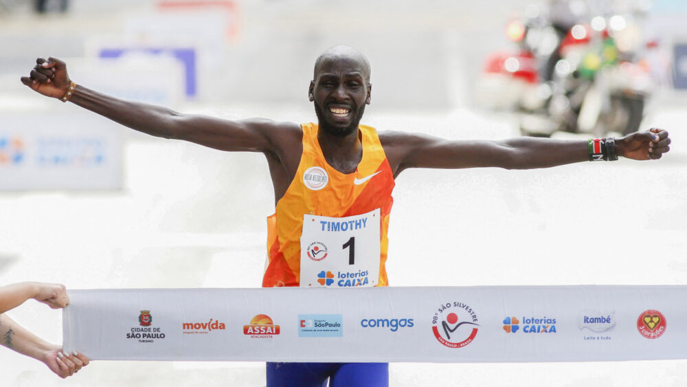 São Silvestre 2023 Timothy Kiplagat vence no masculino e Catherine