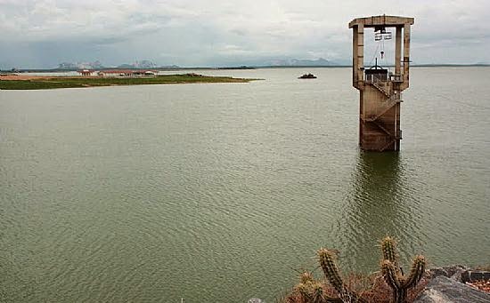 Barragem do Açu recebe 10 milhões de metros cúbicos de água