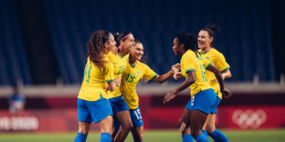 Seleção feminina vence a Zâmbia e avança para quartas de ...